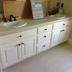 bathroom cabinets of painted with white colour
