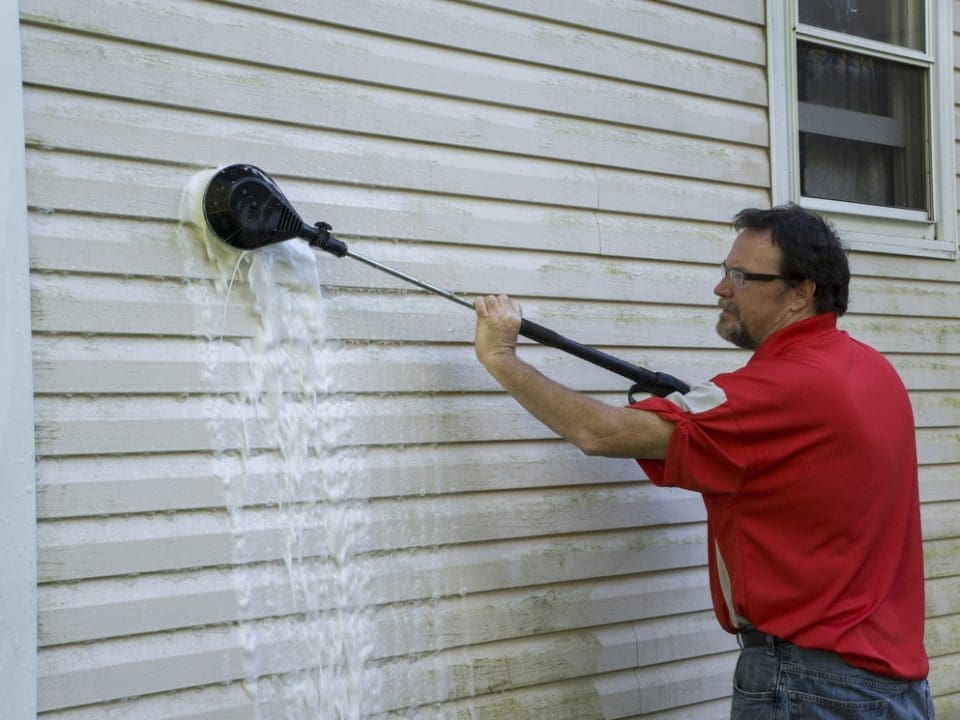 How to Pressure Wash Your Home’s Exterior