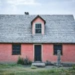 does dark exterior paint fade